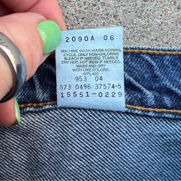 Vintage 90s Levi’s 551 relaxed fit tapered leg jeans Women’s 4 Short - Picture 8 of 8